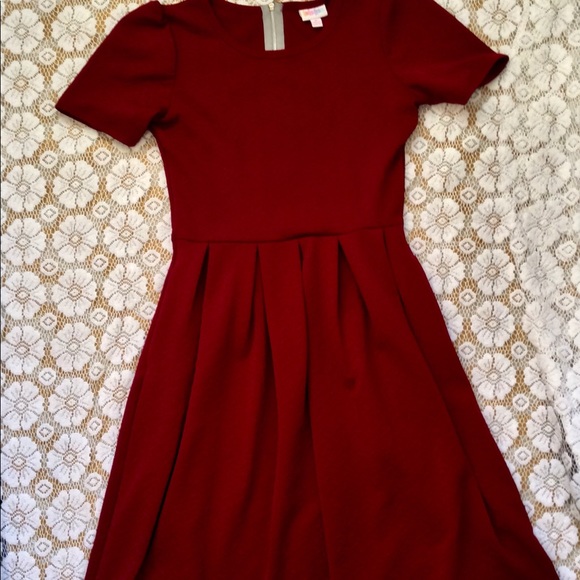 LuLaRoe Dresses & Skirts - LuLaRoe Amelia  Dress Solid Burgundy, Size Medium